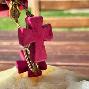 Bold Pink Howlite Cross Wire-Wrapped Bracelet – Handcrafted Boho Statement